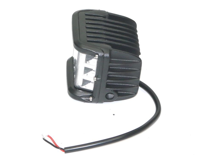 Lampa robocza kwadratowa szerokokątna 48W 12LED GLANZ 7