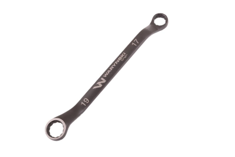 Klucz oczkowy odsadzony 17 x 19 mm CrV standard ASME B107.9 Waryński