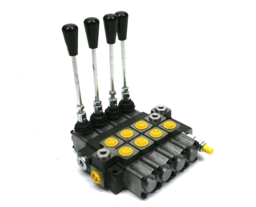 Rozdzielacz hydrauliczny 4-sekcyjny max przepływ 40L (1-sekcja nurnikowa) Waryński 2