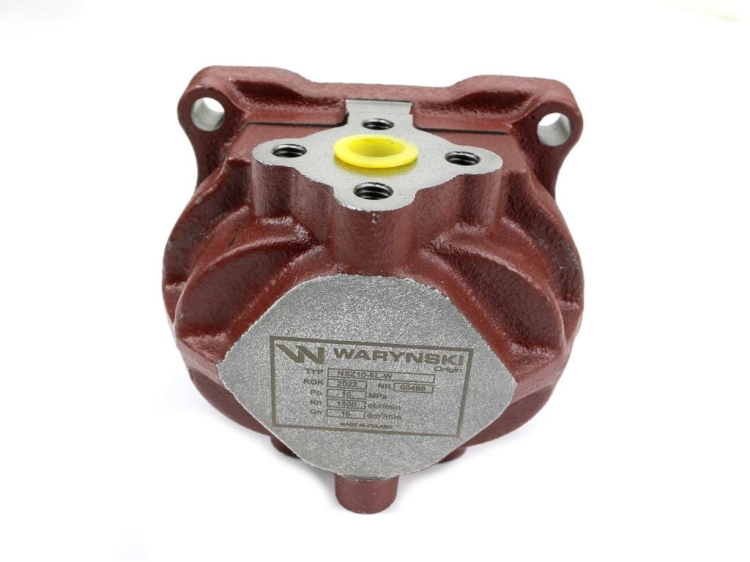 Pompa hydrauliczna podnośnika T-25 6 frezów ( lewa ) WARYŃSKI  4