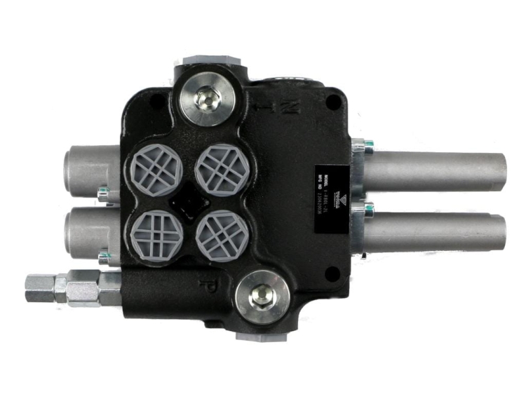 Rozdzielacz hydrauliczny 2-sekcyjny 80L sterowany joystickiem na linkę VOIMA 3