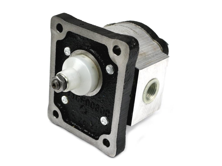 Pompa hydrauliczna zębata 1.5cm3 (grupa 1 - typ europejski) wałek 1:8 przyłącza obustronnie gwinty wewnętrzne 3/8 (obroty prawe) max.260 bar Waryński