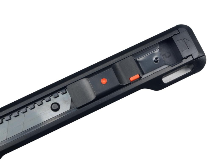 Nożyk łamany ostrze 18mm ze stali SK2 w obudowie z tworzywa ABS Teger 3