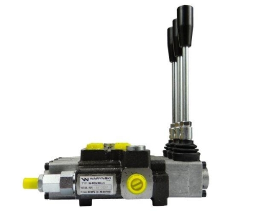 Rozdzielacz hydrauliczny 3-sekcyjny max przepływ 40L Waryński 2