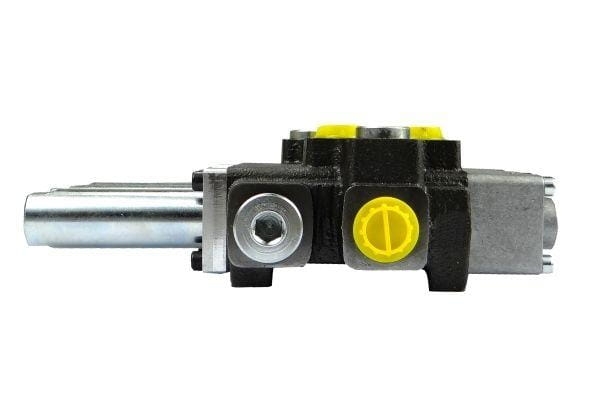 Rozdzielacz hydrauliczny 3-sekcyjny max przepływ 40L sterowany na linkę Waryński 4