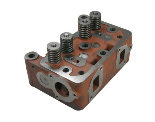 Głowica silnika kompletna z zaworami C-330 ORYGINAŁ URSUS (2)