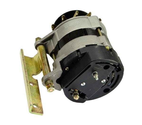 Alternator z regulatorem wzór Namysłów C-360 (3)