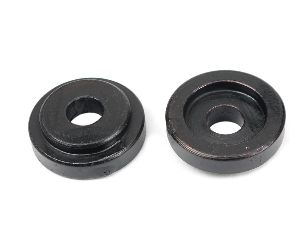 Tulejka zewnętrzna noża rozdrabniacza 22mm do noża 3mm Bizon Waryński (sprzedawane po 25)