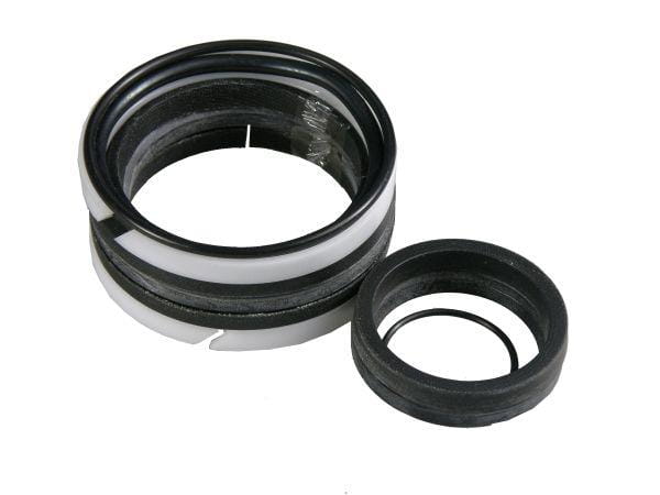 Komplet uszczelniaczy cylindra T-214/1/3 Cyklop